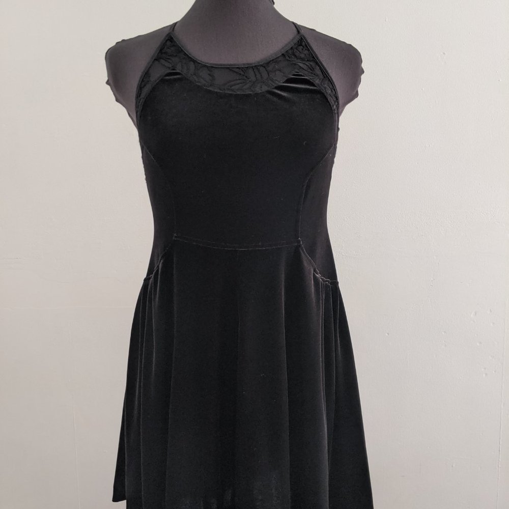 Velvet and Lace Black Nightshade Mini Dress SP - Picture 4 of 16